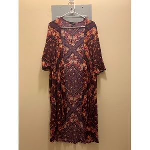 3 for $25 - Torrid Floral Hi-Lo Kimono
